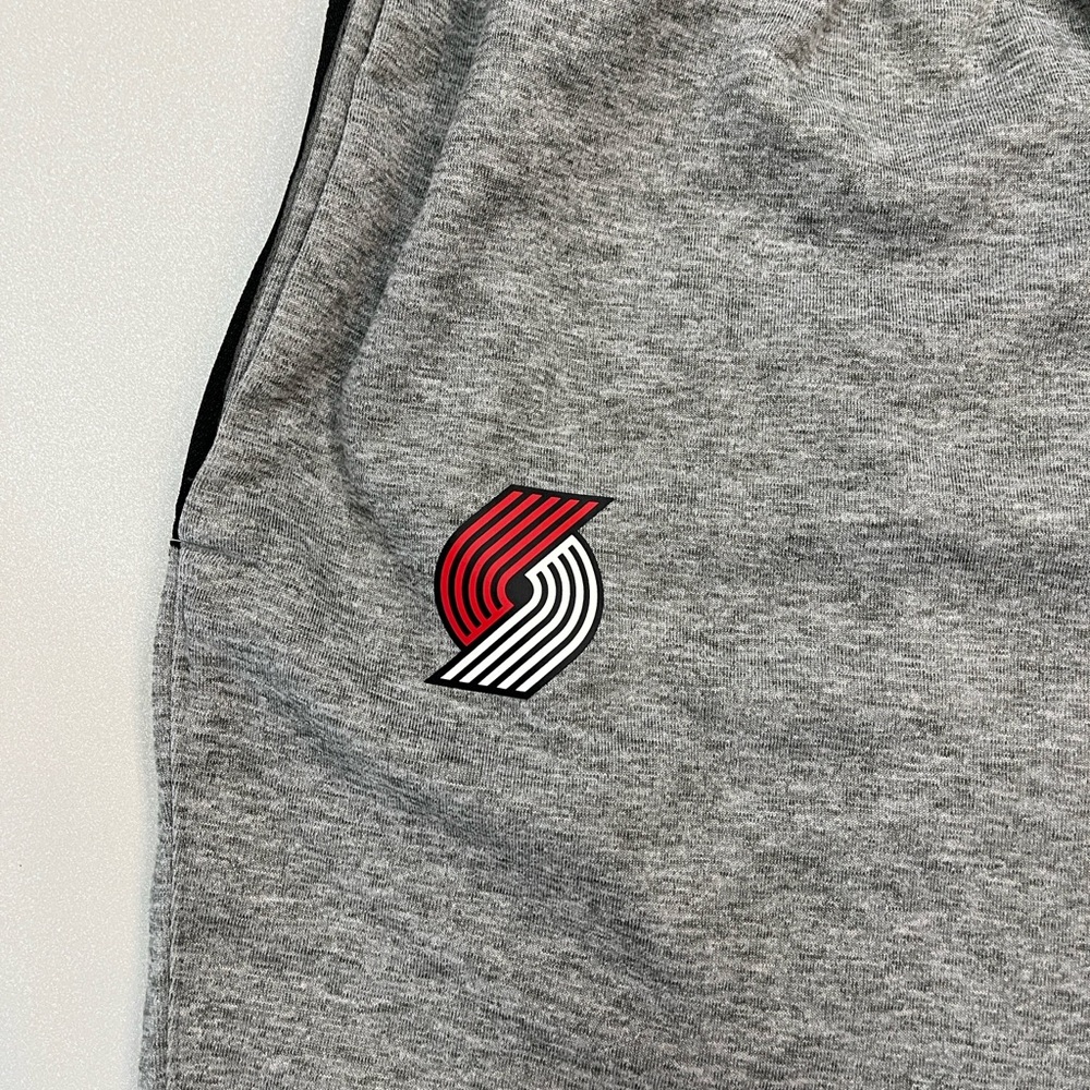 Nike NBA Portland Trailblazers Practice Shorts - Picture 3 of 5